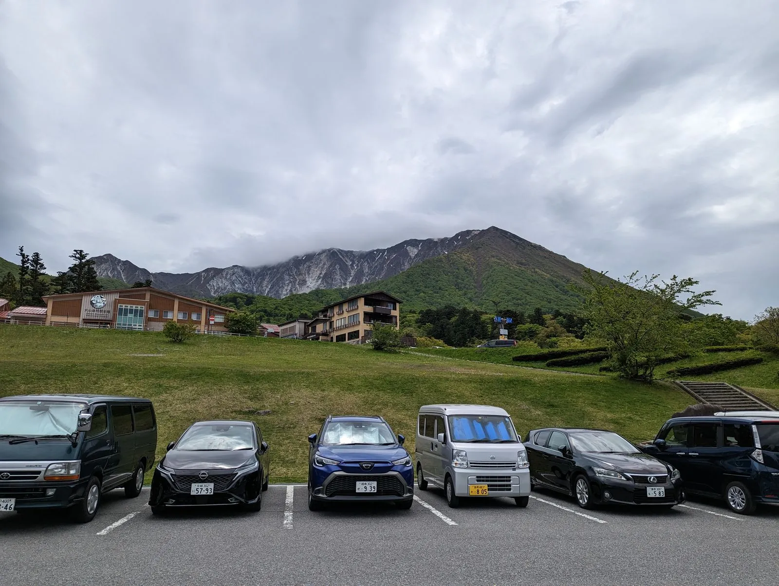 麓からの大山