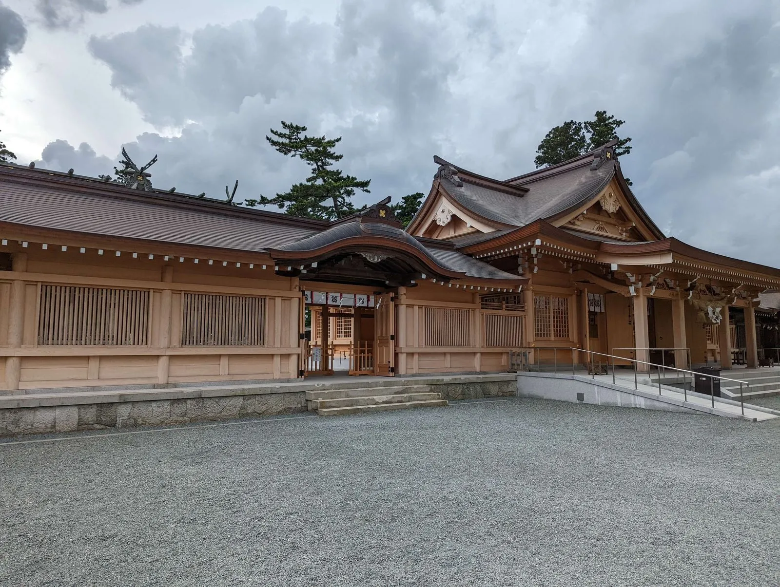 阿蘇神社の拝殿